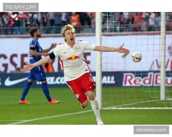 多特蒙德定位球战术焕然一新，精准打击助球队强势反弹