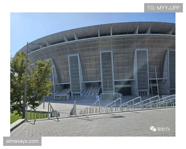 布达佩斯球场焕然一新，全面提升国际赛事承办能力